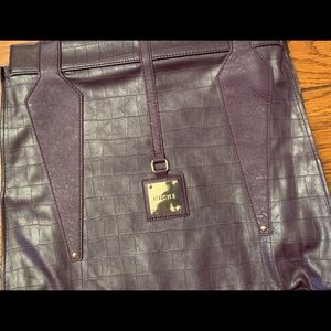 New Purple Miche Prima Shell $20